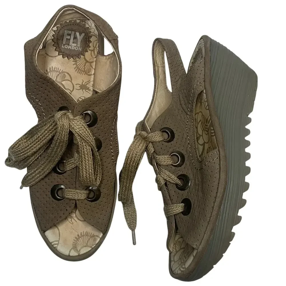 Fly London Yiva Perforated Taupe Lace Up Wedge Sandals S-055 Sz 40 EU / 9-9.5 US